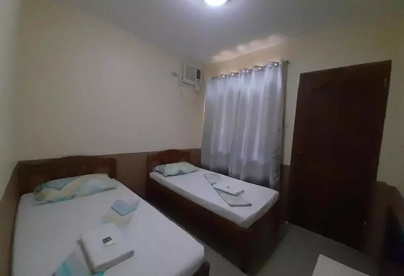 Diakopes Inn  Hostel