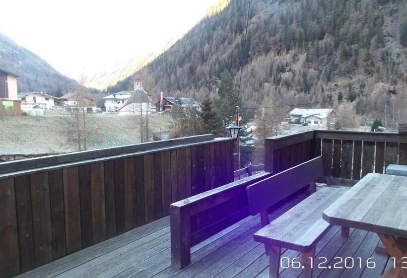Chalet Styrolia