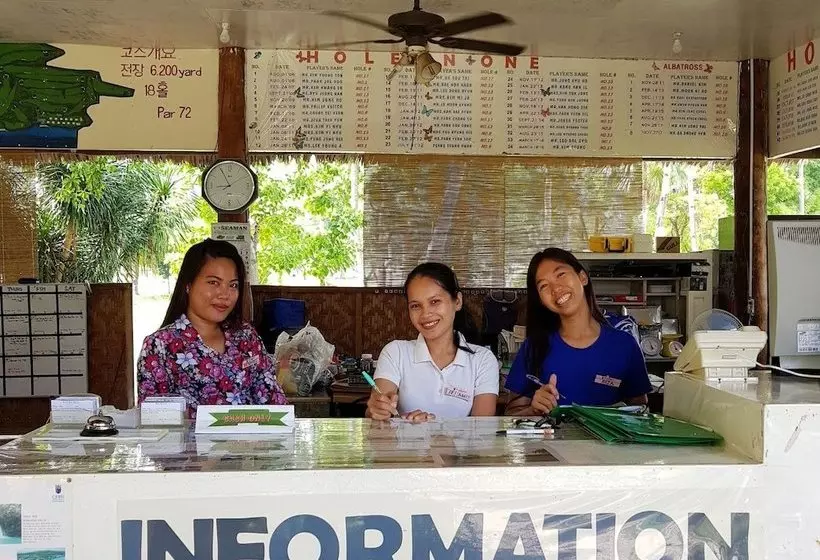 Hotelli Cebu International Golf And Resort