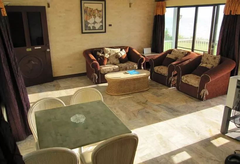 Hotelli Cebu International Golf And Resort