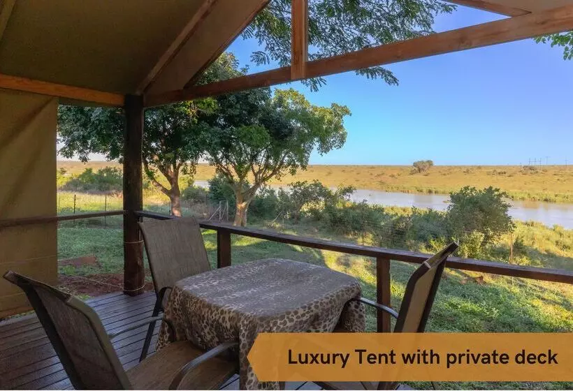 Hotelli Crocodile Bridge Safari Lodge