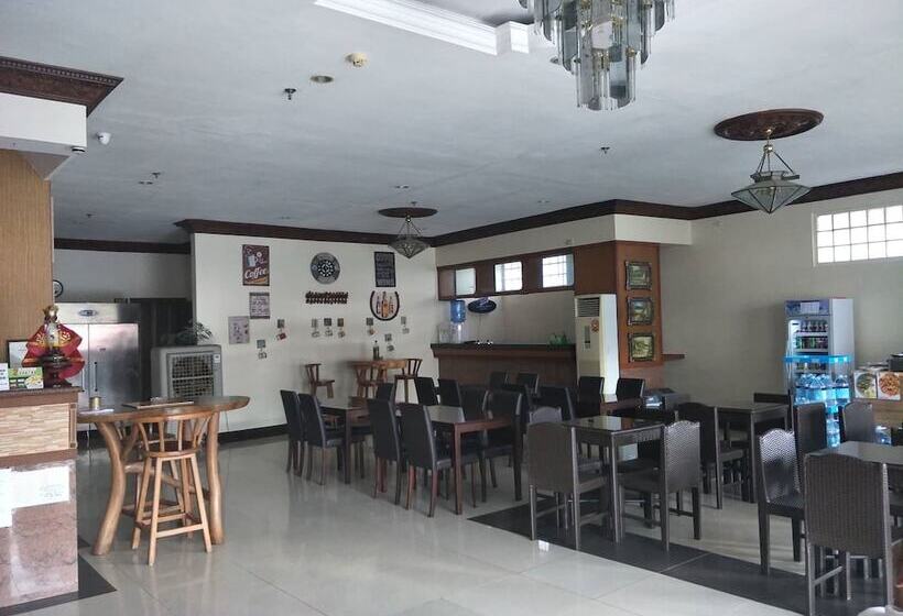 Joyful Island Hostel Cebu City