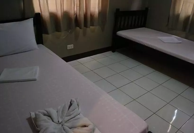 Lola Charing Pension