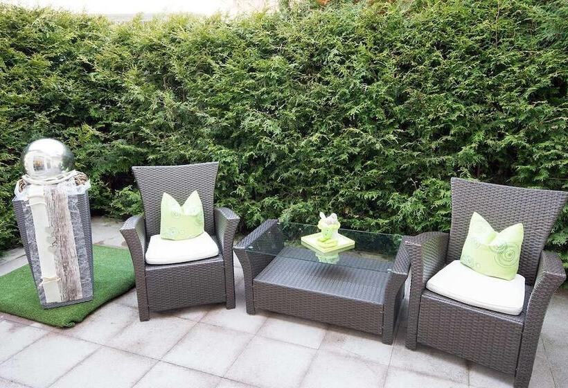 پانسیون Garni Bellaria