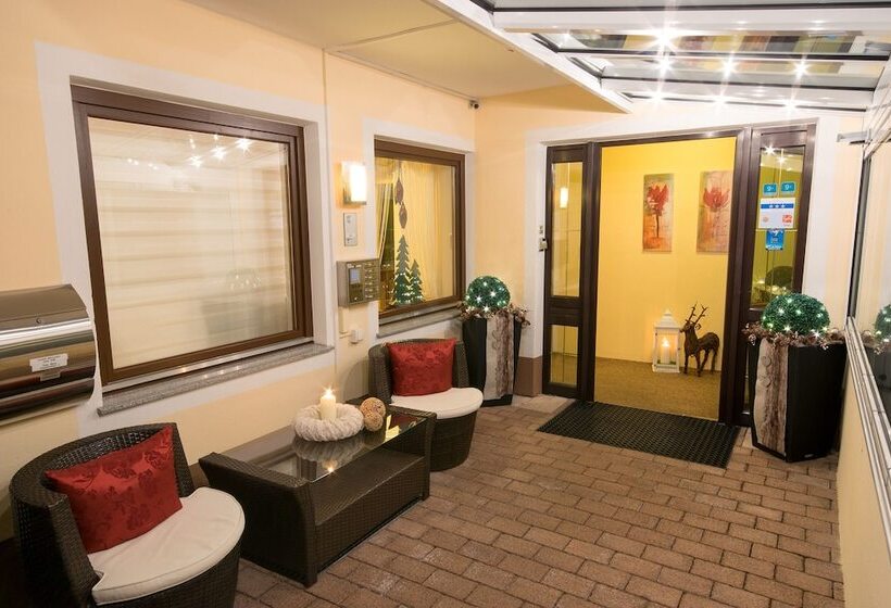 پانسیون Garni Bellaria