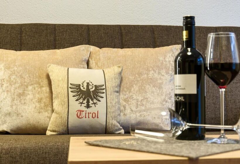 پانسیون Garni Bellaria