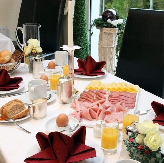 پانسیون Garni Bellaria