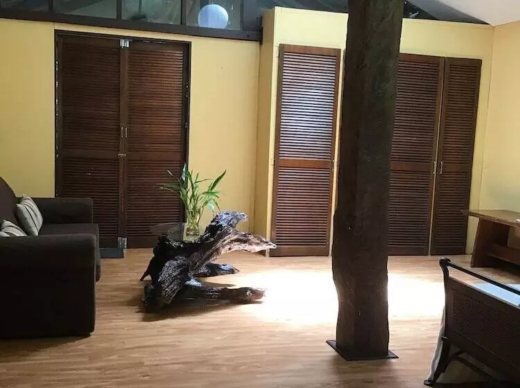 Rainforest Hideaway