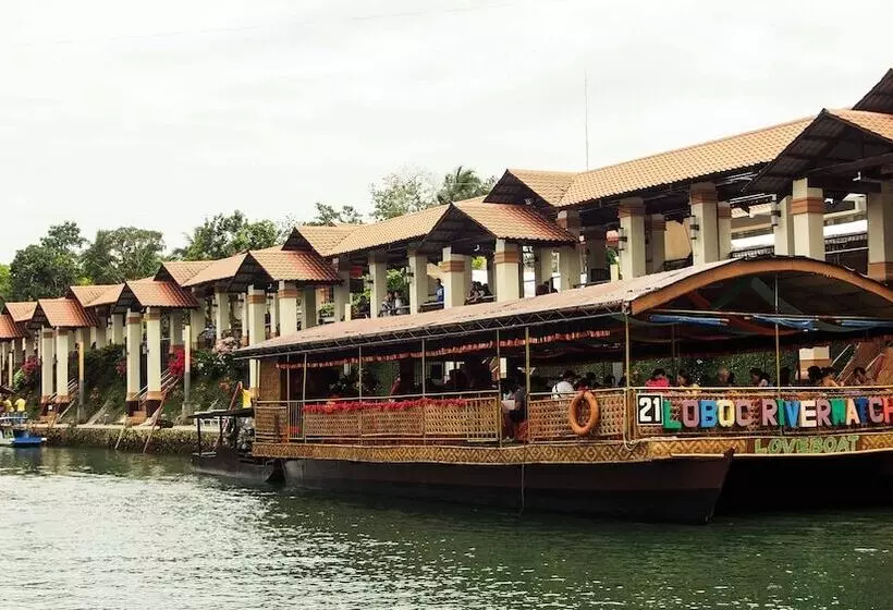 Sea Breeze Hostel