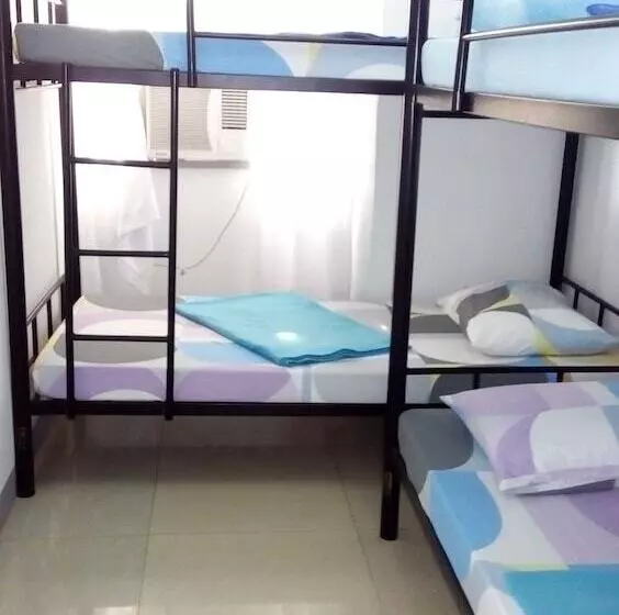 Sea Breeze Hostel