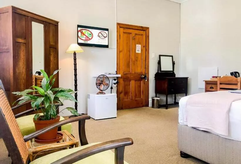 Selborne Bed And Breakfast