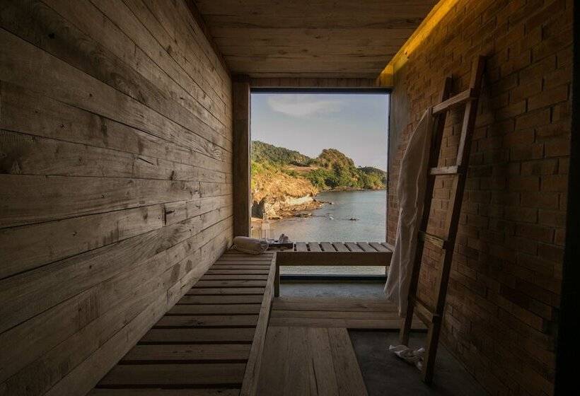 Dakak Park & Beach Resort