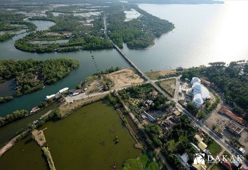 Dakak Park & Beach Resort