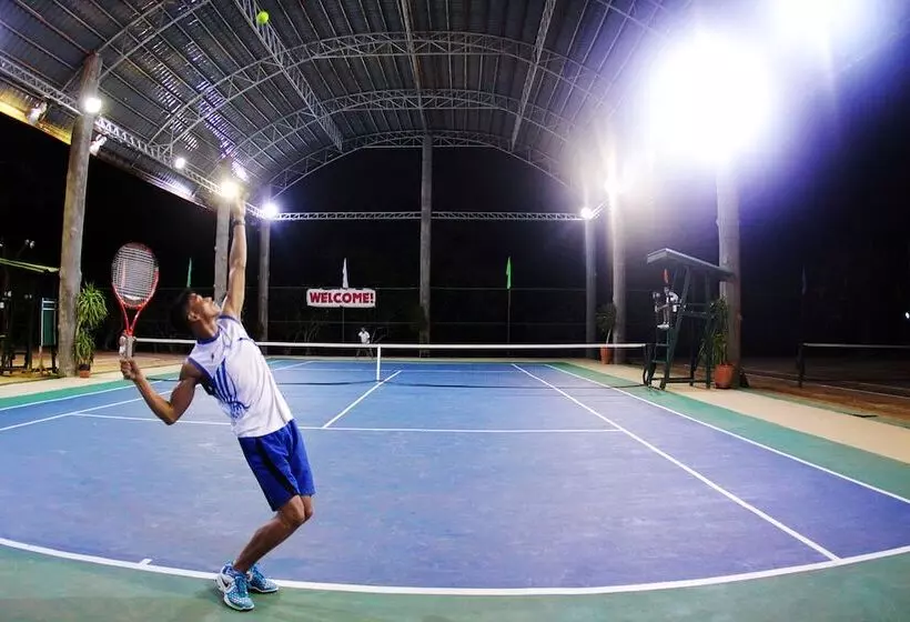 Dakak Park & Beach Resort