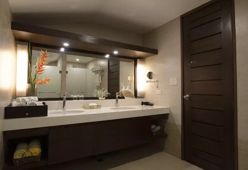 Dakak Park & Beach Resort