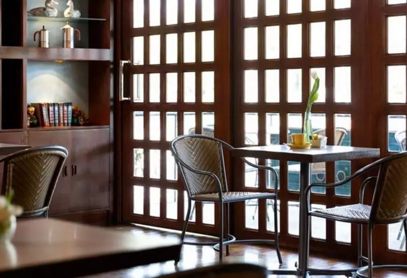 酒店 Jen Manila By Shangrila