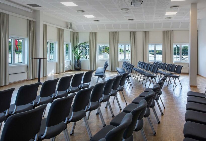 ホテル Havna Tjøme