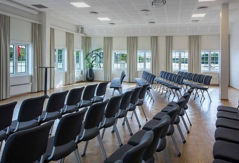 ホテル Havna Tjøme