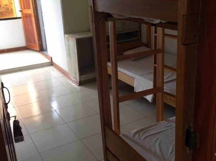 Amazon Green Hotel   Hostel