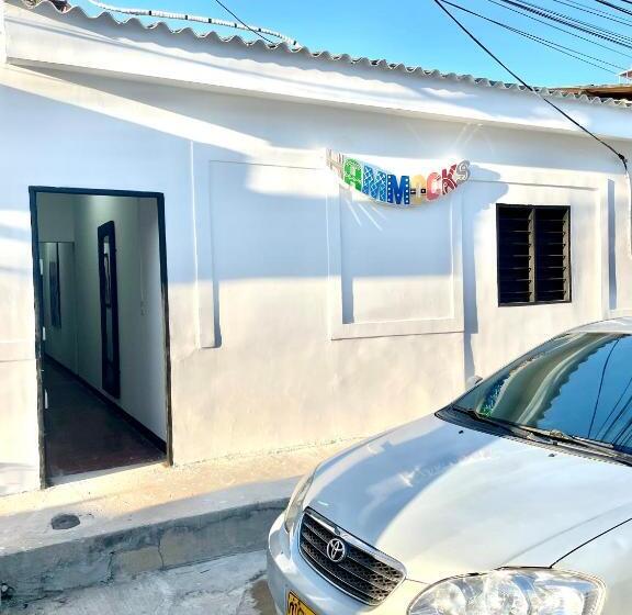 هاستل Hammocks Hamacas