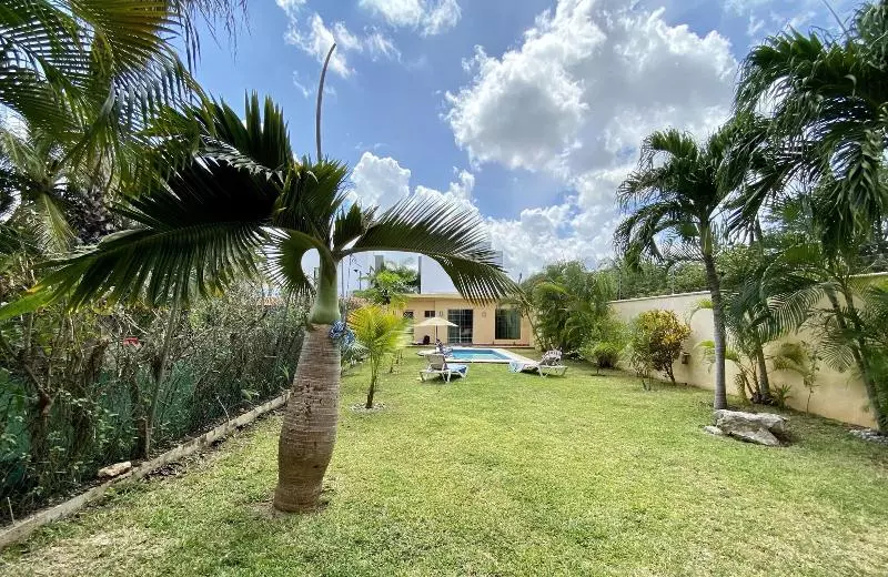 تختخواب و صبحانه Cancun Soho