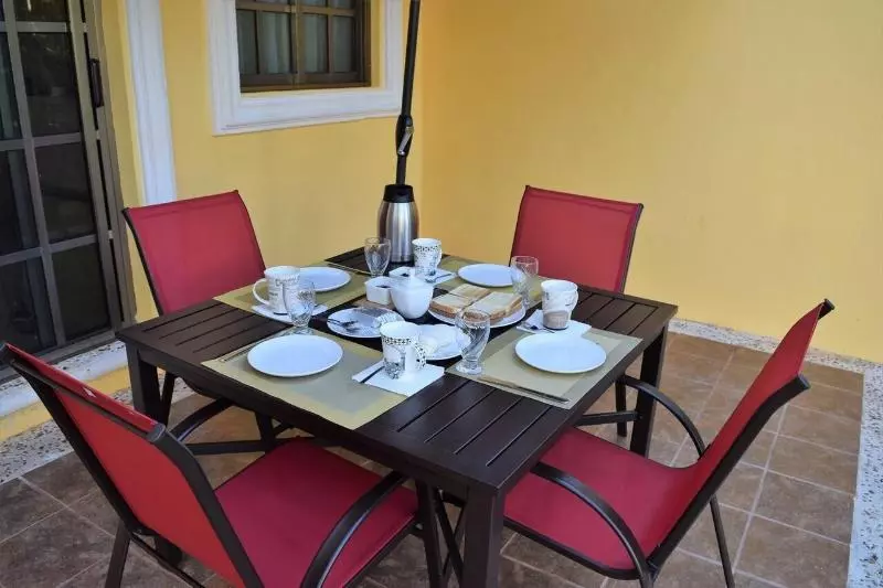 تختخواب و صبحانه Cancun Soho