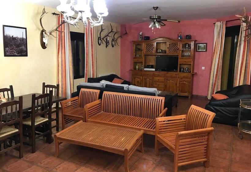 Casa Rural Los Rosales