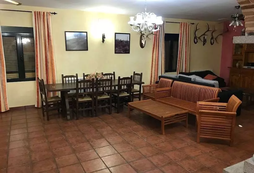 Casa Rural Los Rosales