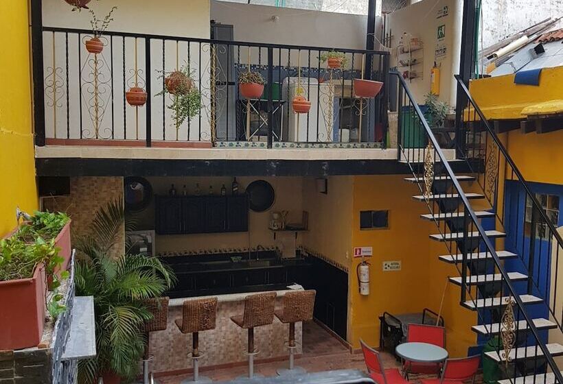 Coco Bahia Hostal Hostel