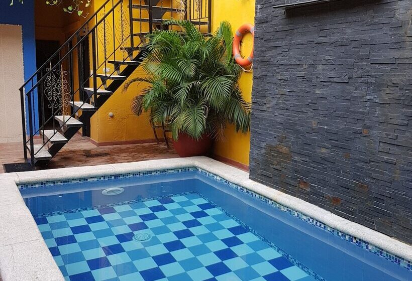 Coco Bahia Hostal Hostel