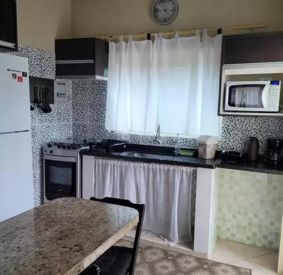 ホテル Mares De Camburizinho