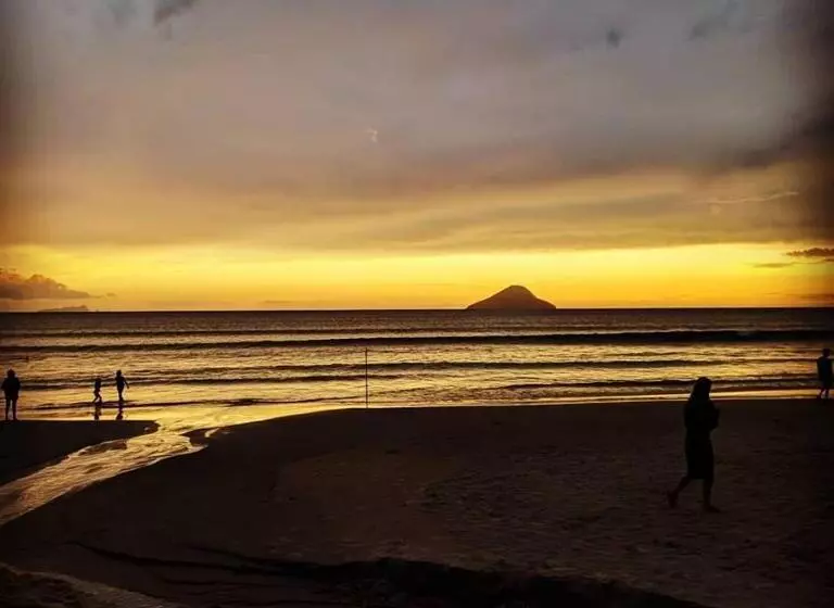 ホテル Mares De Camburizinho