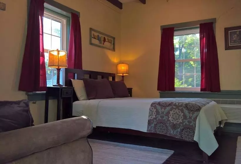 تختخواب و صبحانه Alpenhorn Gasthaus