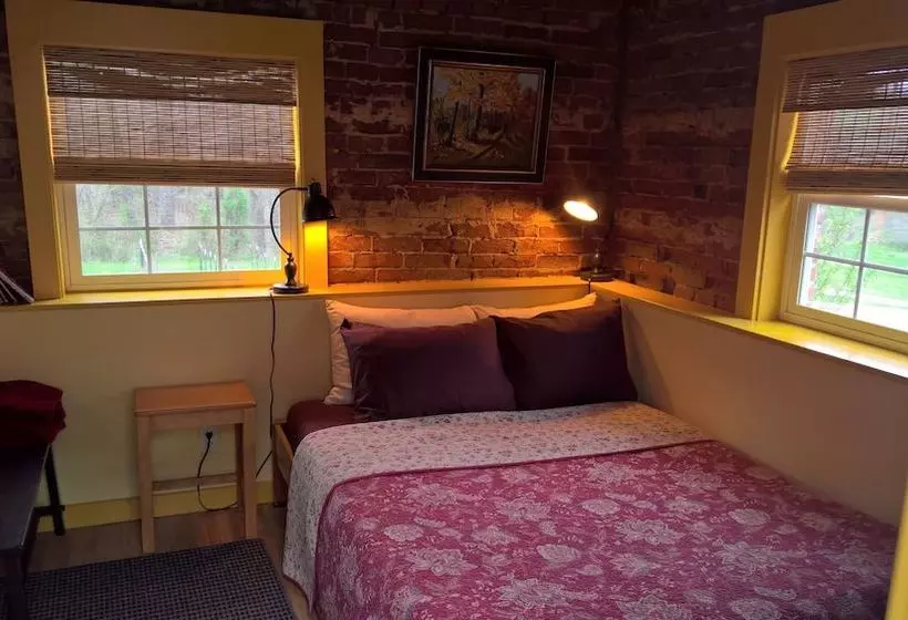 تختخواب و صبحانه Alpenhorn Gasthaus