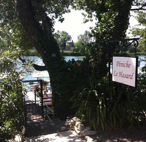 ベッドアンドブレックファースト Péniche Le Hasard