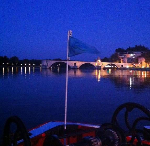 ベッドアンドブレックファースト Péniche Le Hasard