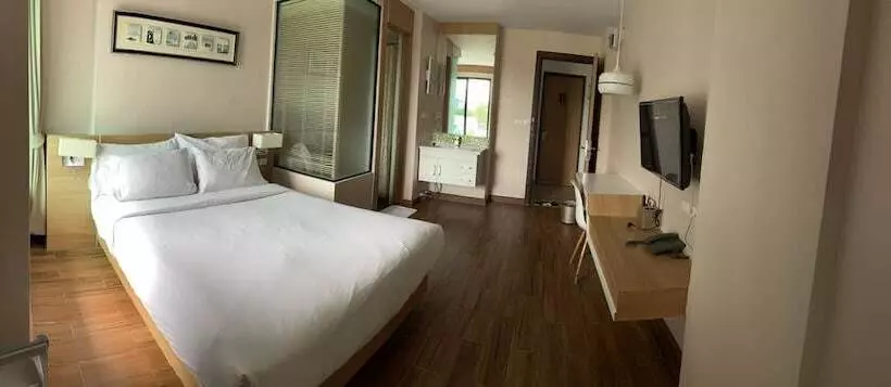 ホテル Coco Beach Resort Bangsaen