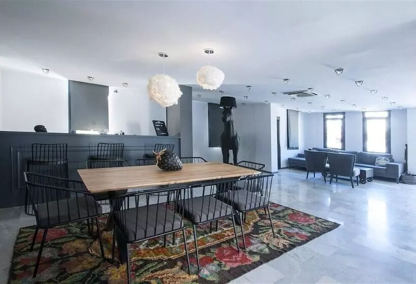 هتل Smart City Suites Bodrum