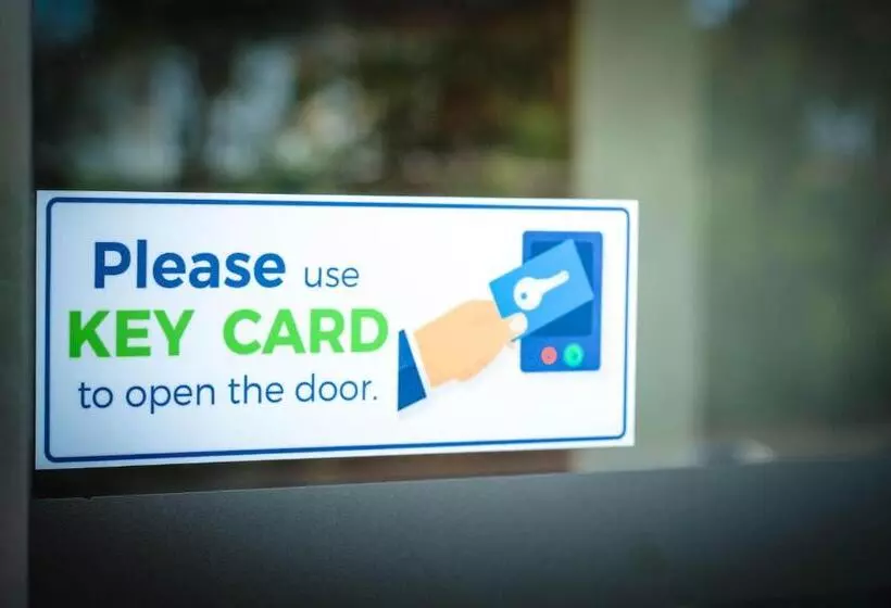 هتل Vipa House Phuket   Sha Extra Plus