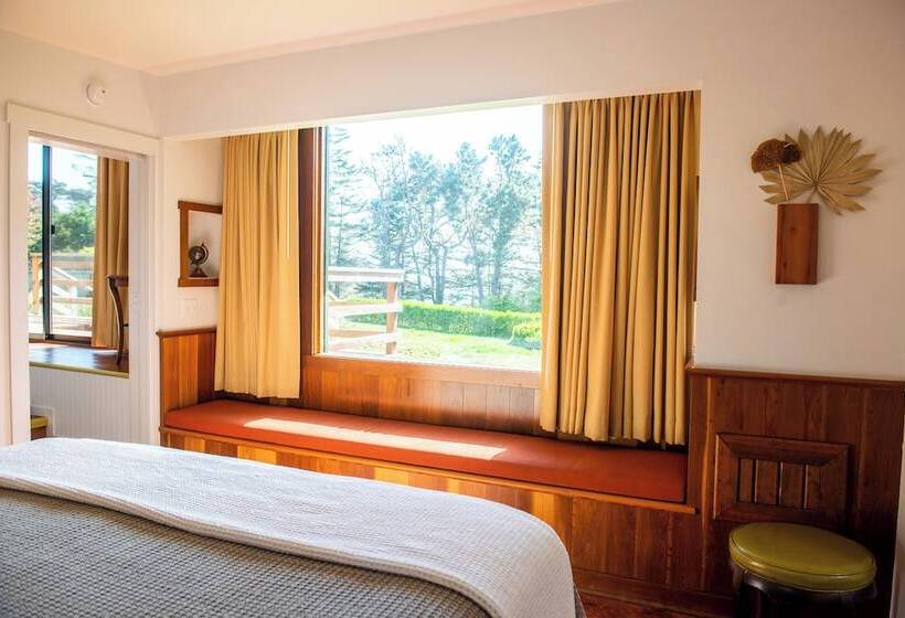 Inn At Buckhorn Cove