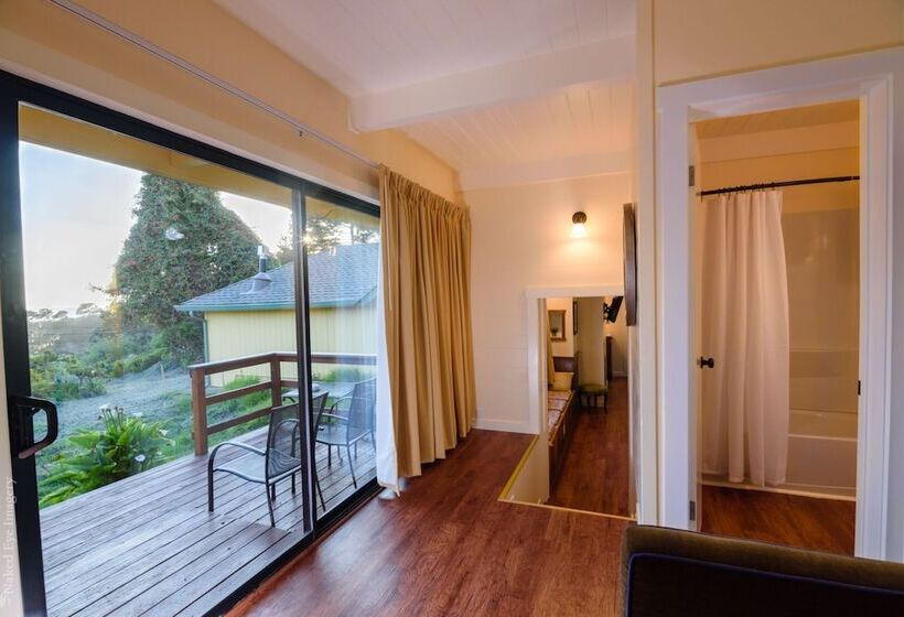 Inn At Buckhorn Cove