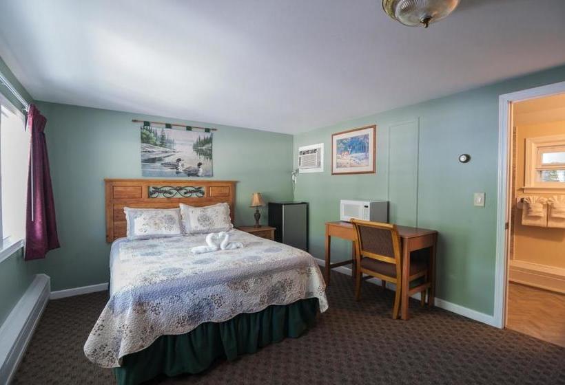 Profile Motel & Cottages