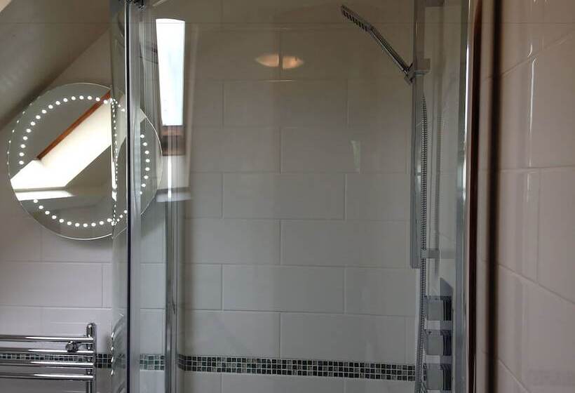 Troedyrhiw Holiday Cottages