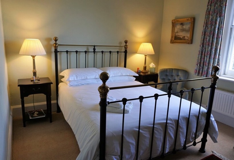 Wentworth House B & B