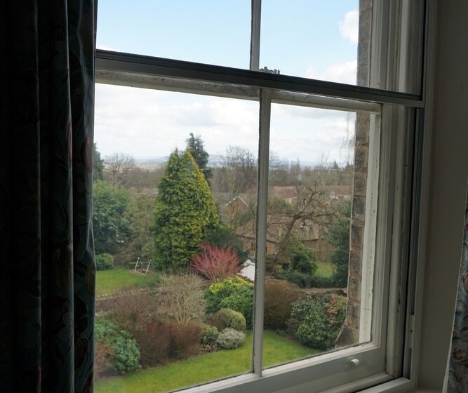 Wentworth House B & B