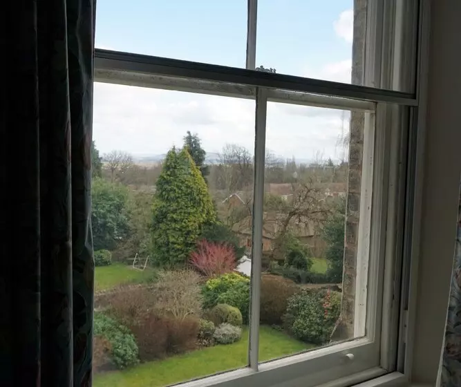 Wentworth House B & B