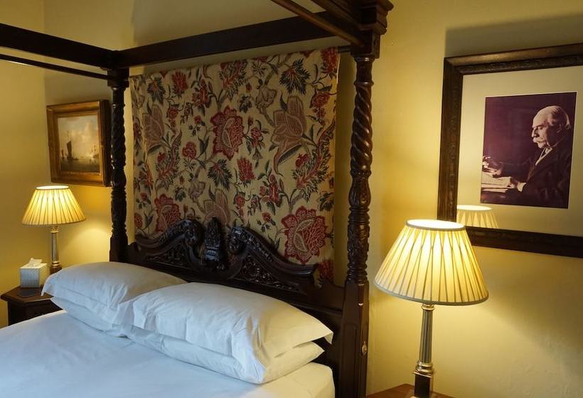 Wentworth House B & B