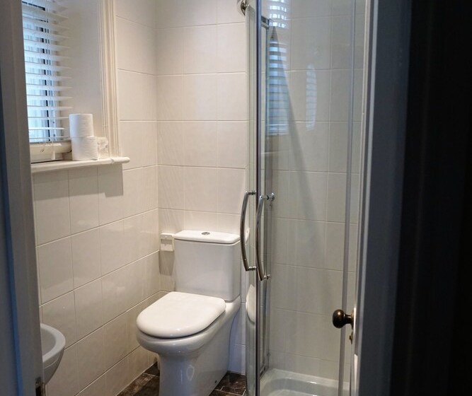 Wentworth House B & B