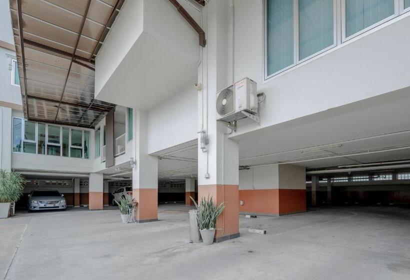 Winner Sriracha Serviced Apartment