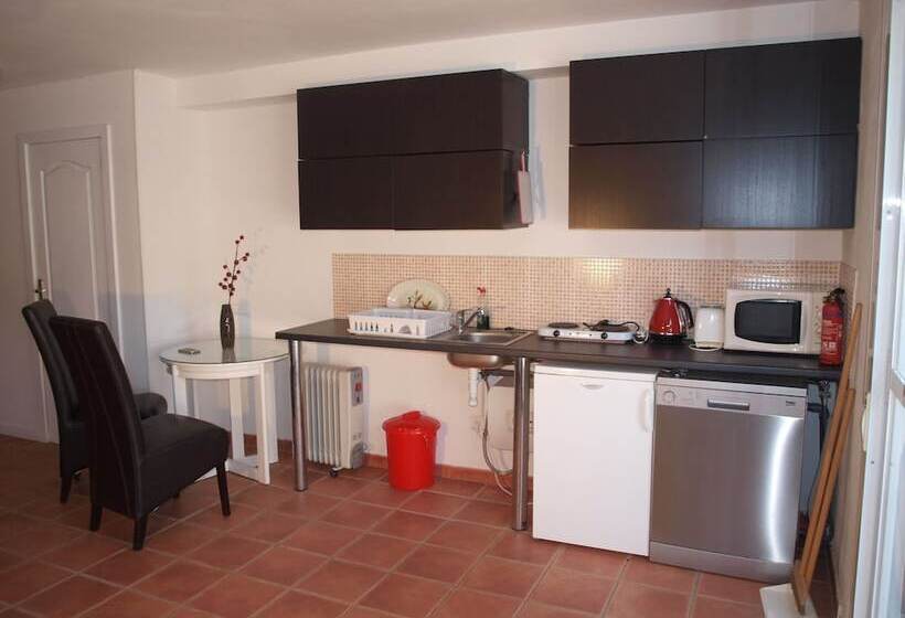 住宿加早餐  Palms And Lights